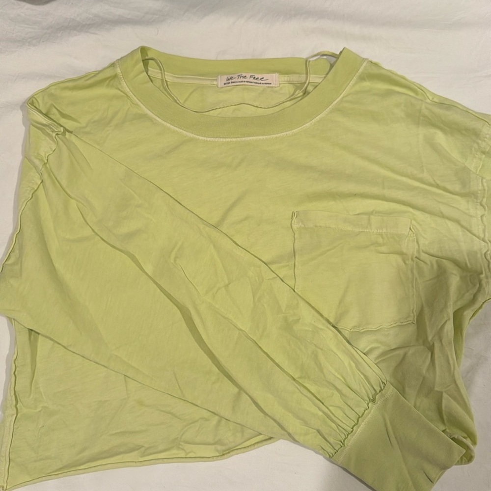 Free people yellow long sleeved cropped shirt!
